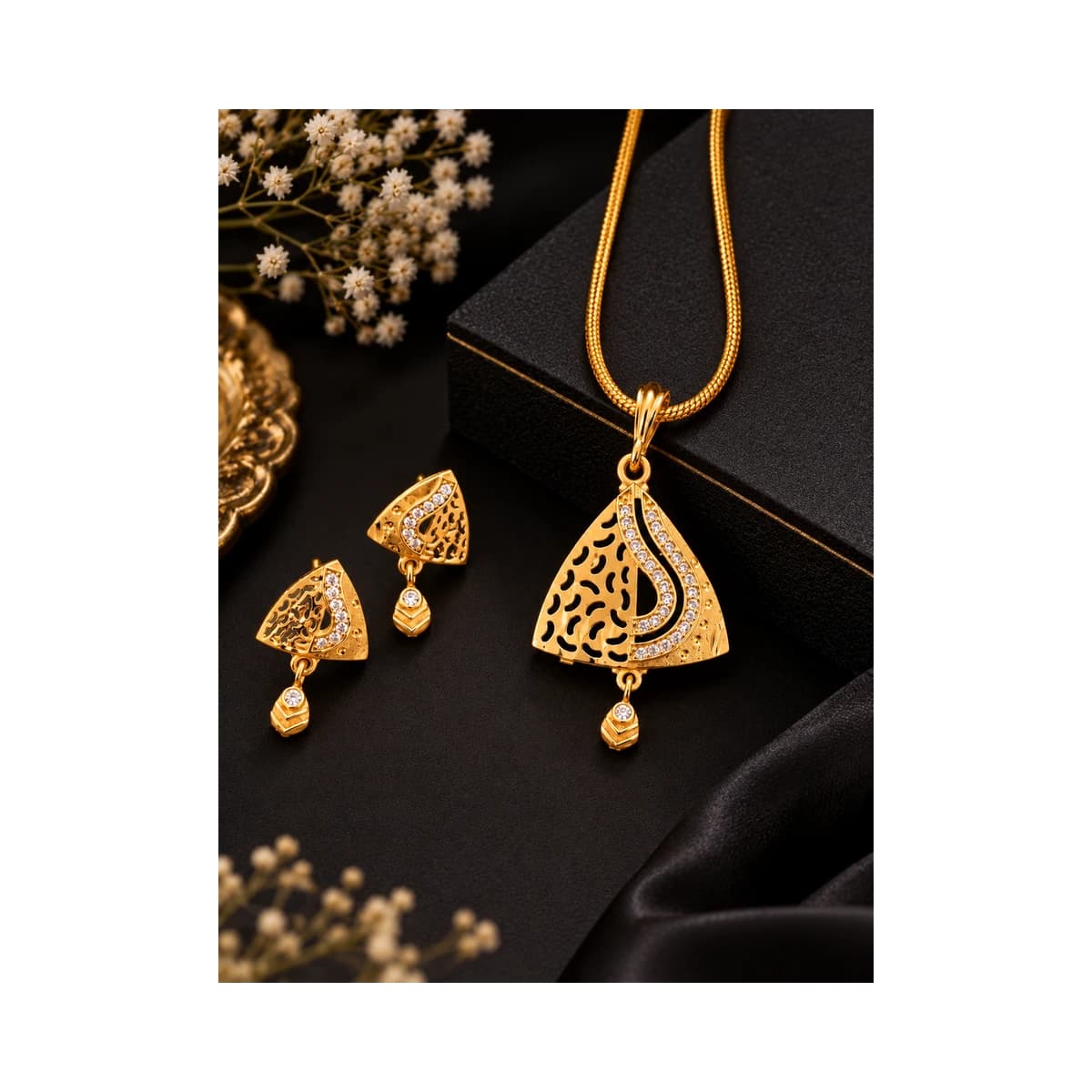 Gold-Plated Necklace And Matching Earrings Set alternate view