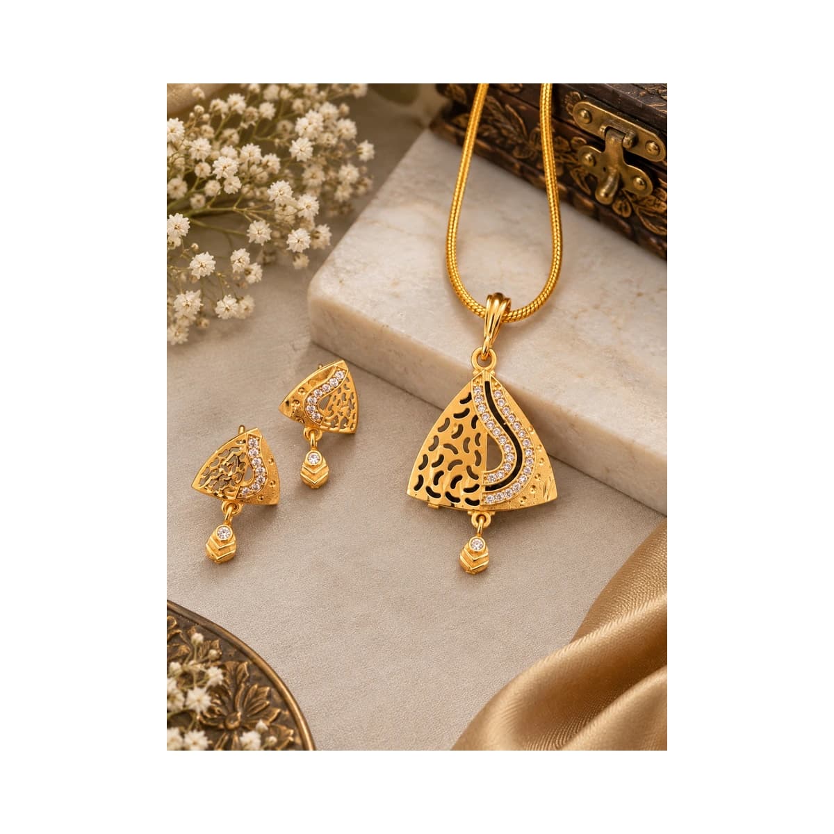 Gold-Plated Necklace And Matching Earrings Set alternate view