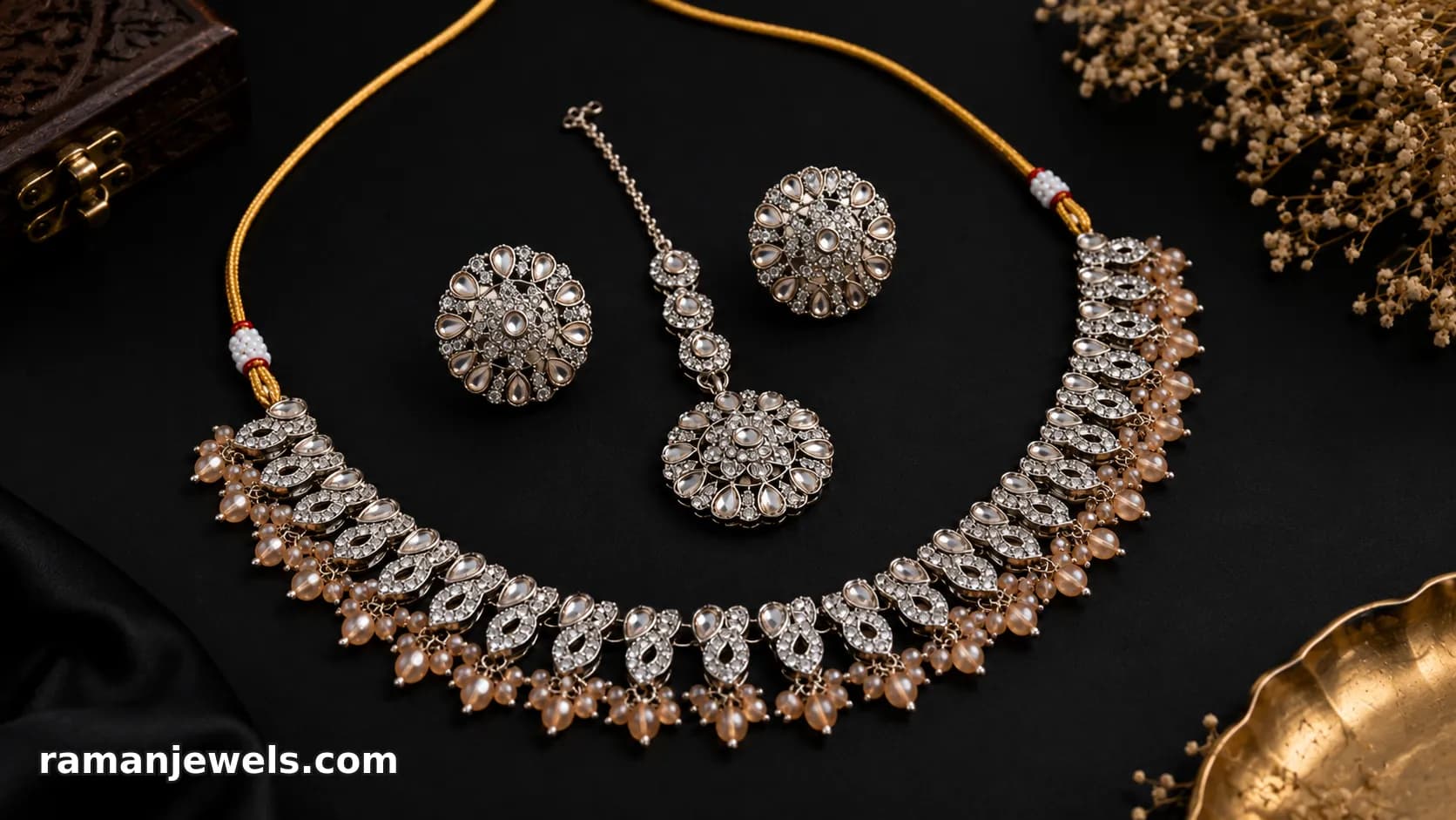 Choker Jewellery Set, Crafted With A Luxurious Silver-Tone Finish And Adorned With Sparkling Teardrop-Shaped Cubic Zirconia Stones alternate view